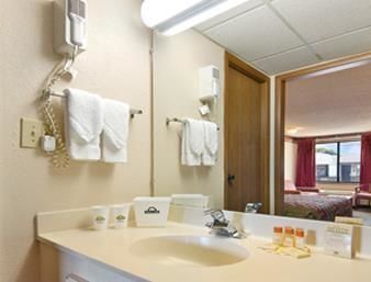 Days Inn By Wyndham Dover Downtown Δωμάτιο φωτογραφία