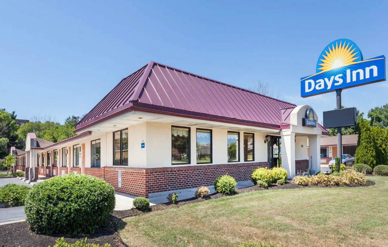 Days Inn By Wyndham Dover Downtown Εξωτερικό φωτογραφία